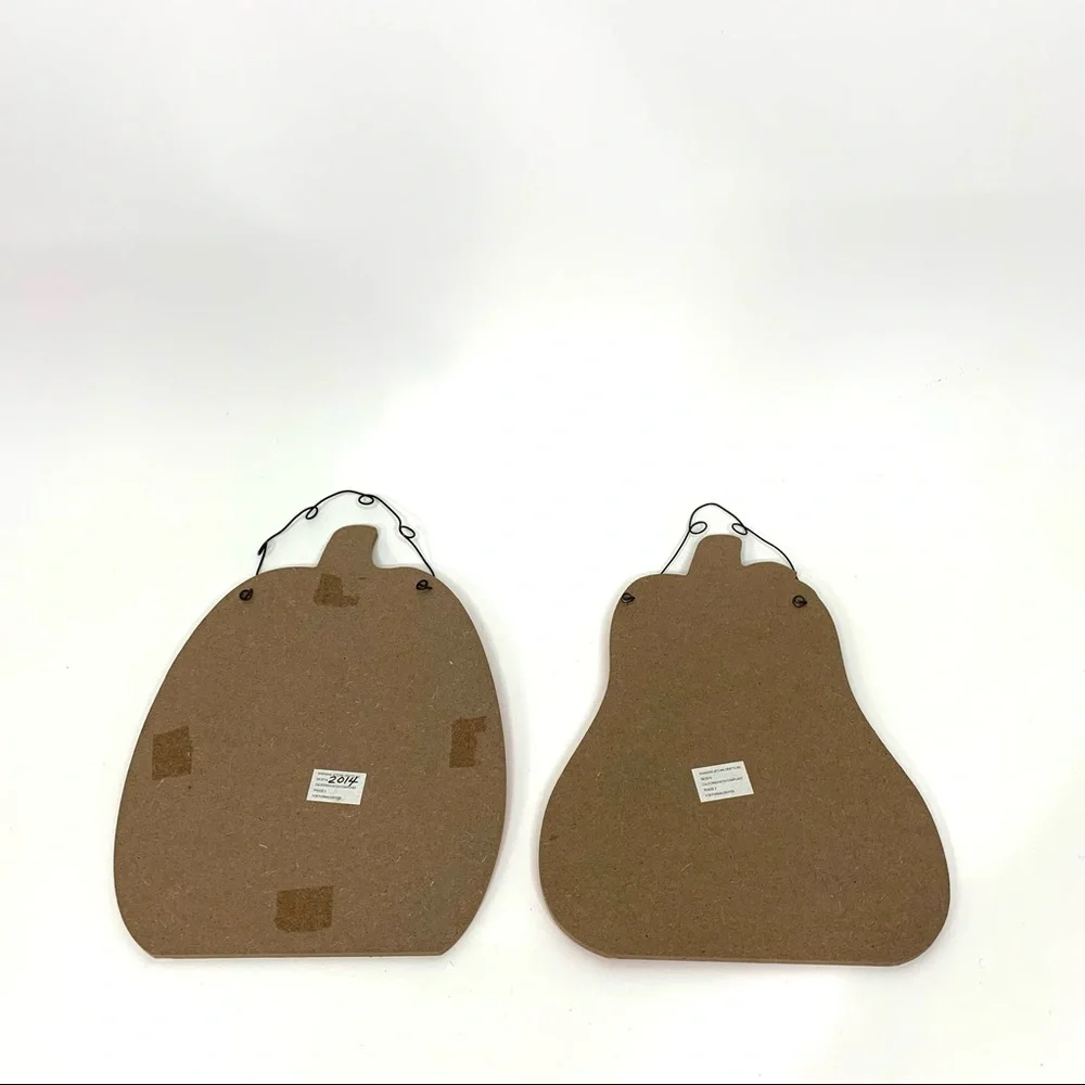 2 Piece Set Wooden Fall Pumpkin Wall Hang Decor Signs W/ Surprise Gift Not Shown